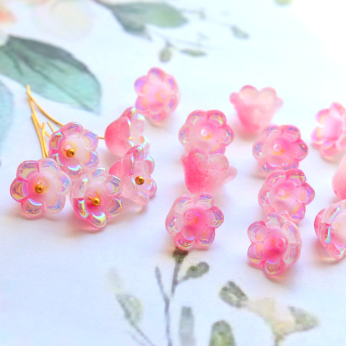 ピアス ピンク ガラスカボション 薔薇 グラデーション ビーズ