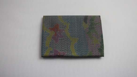 大島紬のカードケース（マルチカラー） 1枚目の画像