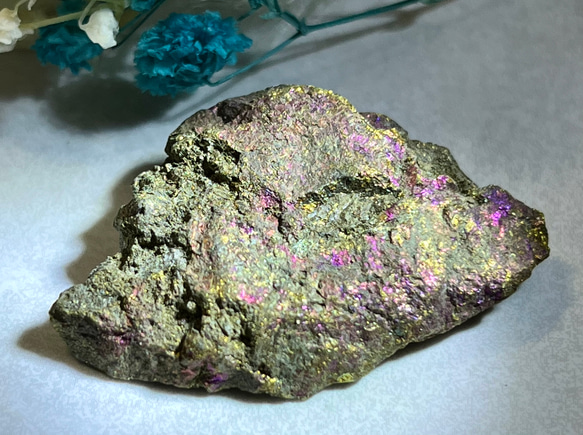 虹の石✿*:・　レインボー ゲーサイト　針鉄鉱　原石　ラフストーン 1枚目の画像
