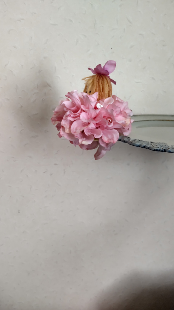 花のドレスを着た人形ポーリンベル　カタリーヌフラワー抗菌消臭抗ウイルス効果の花　 7枚目の画像