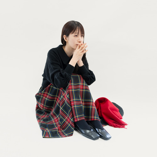永遠の定番 黒 赤 タータンチェック ロングスカート ○JUDITH 永遠の定番 黒 赤 タータンチェック ロングスカート ○JUDITH