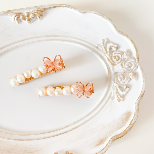 【ピンク】ヘアクリップ　ミニ　艶やか　淡水パール　チョウチョ　ヘアアクセサリー　フォーマル　蝶々　結婚式　プレゼント 3枚目の画像