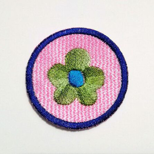 輝く花 中サイズ ピンク ワッペン 刺繍 アップリケ パッチ 可愛い 