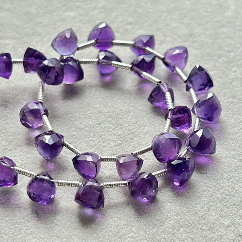 トライアングル アメジスト タンブル 6mm 1個 トライアングル