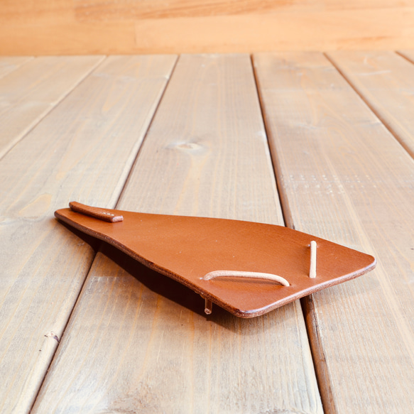 one sheet 名刺カードスタンド(縦長)　本革　イタリアンレザー　キャメル　50502 5枚目の画像