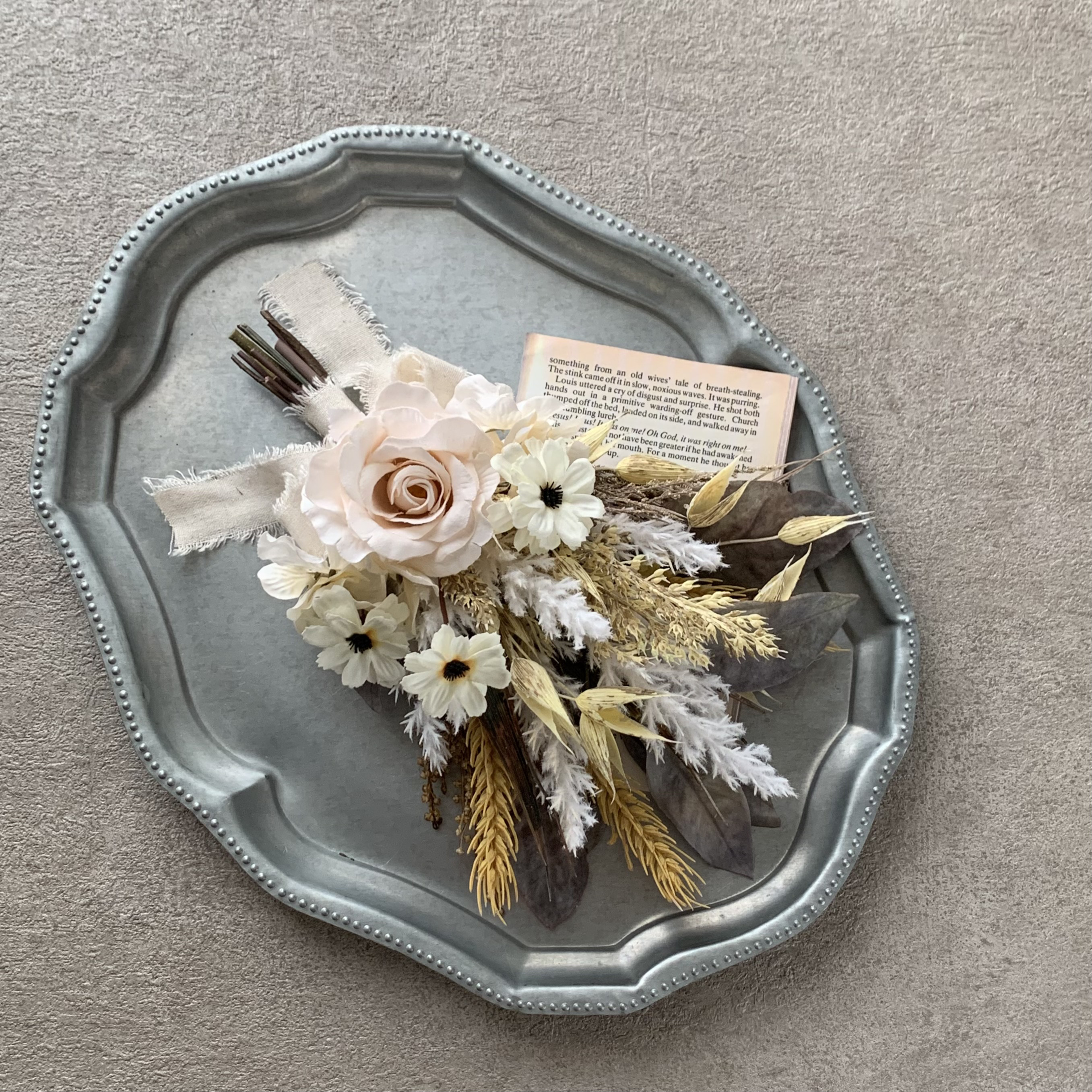 シャビーシック　リース　スワッグ　ドライフラワー風　壁飾り　造花　バラニュアンスカラー　ナチュラル