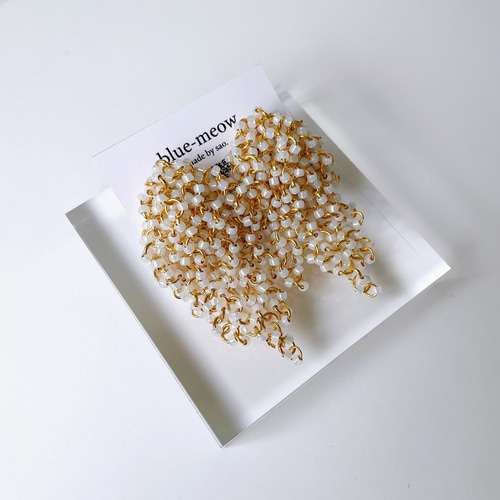 チャンキーフープピアス ホワイト×つぶつぶレッド | Bethlehem*