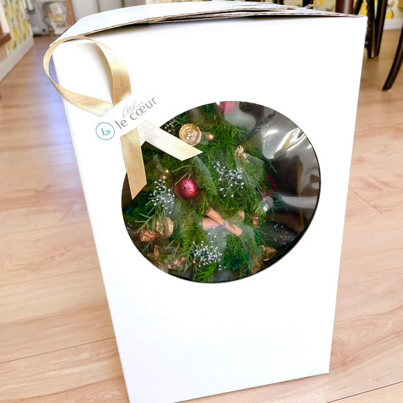再販【Creema限定！早割価格】プリザーブドグリーンのクリスマスツリー（レッド系ボール）　/プリザーブドフラワー/ 10枚目の画像