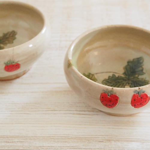 野いちご 小鉢 (A) お椀・ボウル・鉢 うつわと暮らし WaSaBi