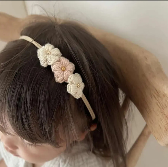 ぷっくりお花のヘアバンド単品　*親子*リンクコーデ*オリジナル*ヘアアクセサリー*かわいい 1枚目の画像