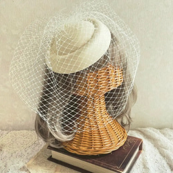 【ベールチュールヘッドドレス】帽子　ハット　キッズ　七五三　3歳　ヘアクリップ   トーク帽　着物　753 髪飾り 1枚目の画像