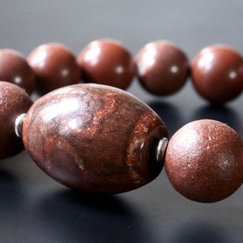 半額❣【天珠祭】 【一点もの】ちょっぴり古い朱砂入り水蓮花