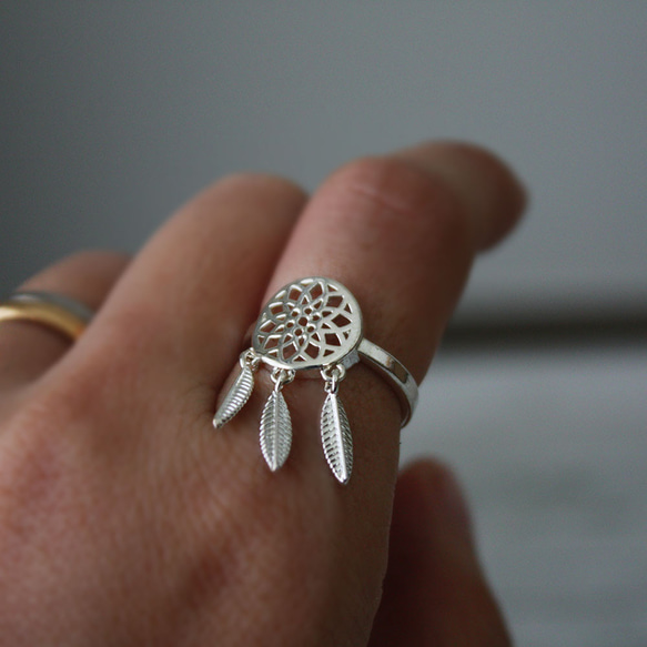 ドリームキャッチリング 夢をかなえる 願いを込めて 幸運 お守り 幸せを運ぶ A-175 4枚目の画像