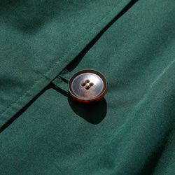 羽織るだけで雰囲気格上げ　フード付きアウター　ロングコート　暗い青みのある緑色　230911-3 5枚目の画像