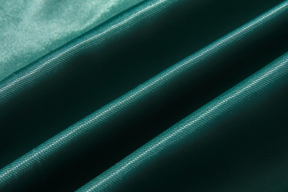 羽織るだけで雰囲気格上げ　フード付きアウター　ロングコート　暗い青みのある緑色　230911-3 13枚目の画像