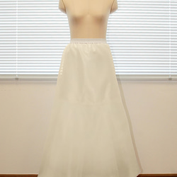 パニエ Aライン 大人 アイボリー ロング 日本製 チュール ワイヤーなし ウエディング ブライダル ドレス P02IV 4枚目の画像