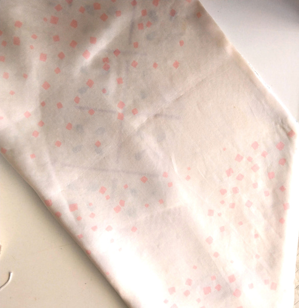 着物リメイク　ショール　総絞り　裏付き　フリンジ付き　シルク　結婚式　オフＷ　　　 6枚目の画像