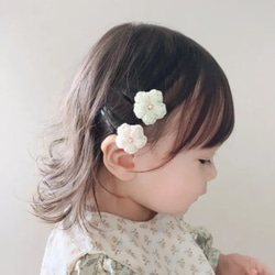 ぷっくりお花のヘアピン 単品　*やさしい*コットン*ヘアアクセサリー*ベビー*おしゃれ*選べる*お花 1枚目の画像