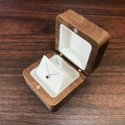 アクセサリー ケース 刻印 ケース 名入れ 名前 オーダーメイド アクセサリー ケース 刻印 ケース 名入れ 名前 オーダーメイド