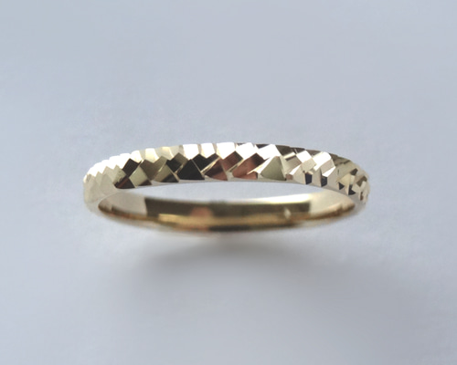 動画あり】K18 ドラゴンスキン リング 2mm ギラギラ オリジナルカット