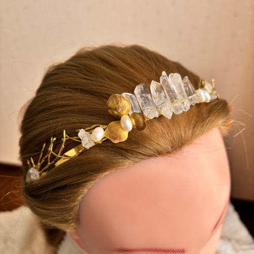 結婚式・お呼ばれ】ブライダルヘアアクセサリー 水晶と真鍮