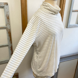 秋季新款❗️成人肋排❤️條紋圖案羅紋高領上衣米色白色（尺寸L） 第5張的照片