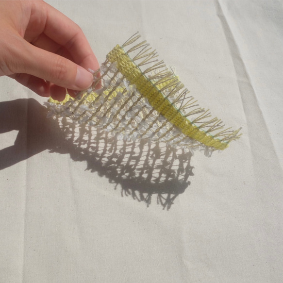 コースター　手織り　インテリアアート  レモンイエロー　グレー 4枚目の画像