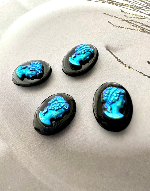 1個 1960s 西ドイツ 18×13mm レア ヴィンテージガラス カメオ