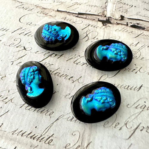 1個 1960s 西ドイツ 18×13mm レア ヴィンテージガラス カメオ 1個 1960s 西ドイツ 18×13mm レア ヴィンテージガラス カメオ