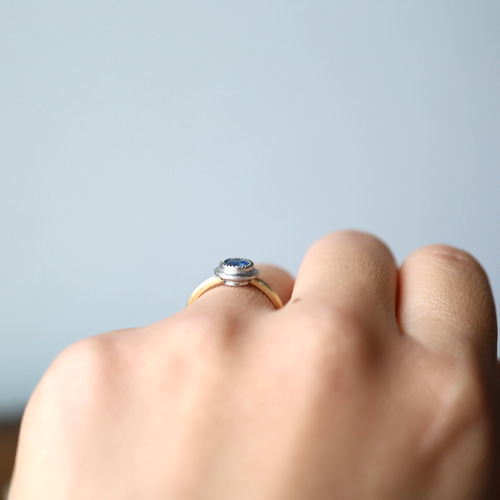 K18YG Pt900H シルキー輝くセイロンブルーサファイアリング 指輪