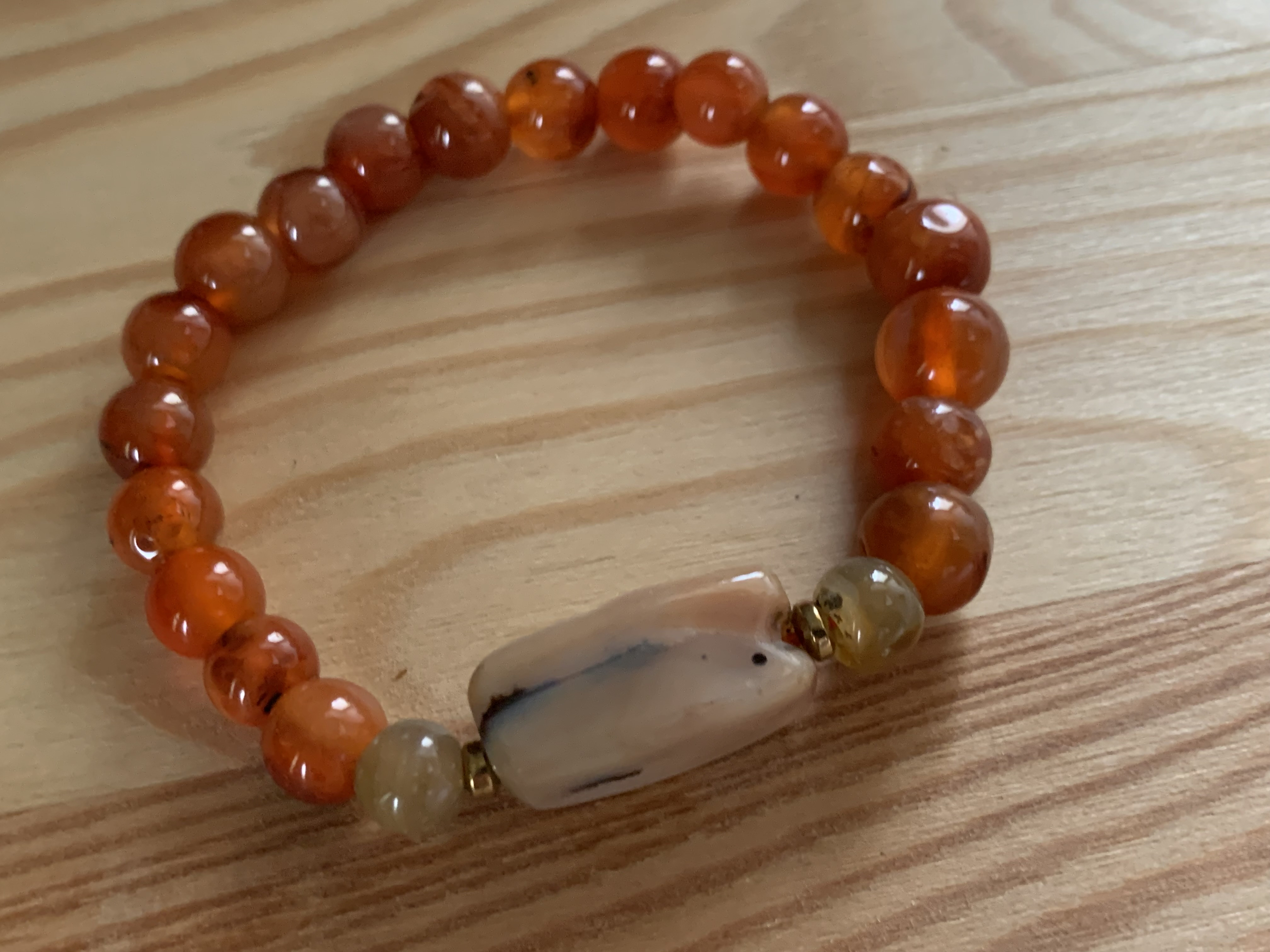 ビンテージチベタン瑪瑙珠とビンテージ珠インド瑪瑙のブレスレット
