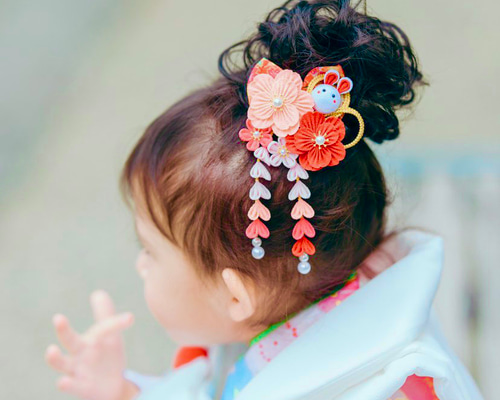 七五三髪飾り❀うさぎさんとお花 ヘアクリップ・バナナクリップ