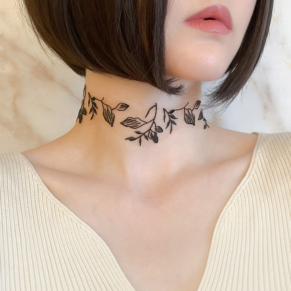 【関税/送料込】Self-Portrait ディアマンテ ボウチョーカー 関税/送料込】Self-Portrait ディアマンテ ボウチョーカー