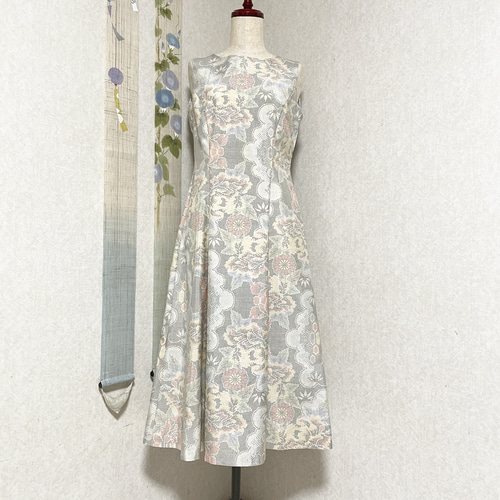 マナ様に✨美しい白大島 3Lロングワンピース✨✨着物リメイク 白大島