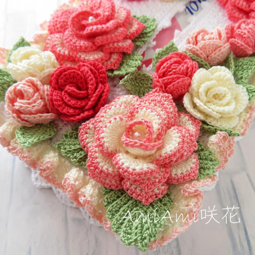 バラのボックスティッシュカバー*ピンク系*レース編み* その他