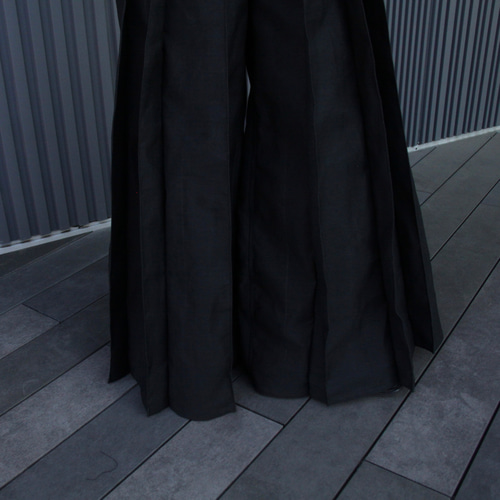 Hakama pants キュロット・ワイドパンツ TOKIWA 通販 16517402｜Creema