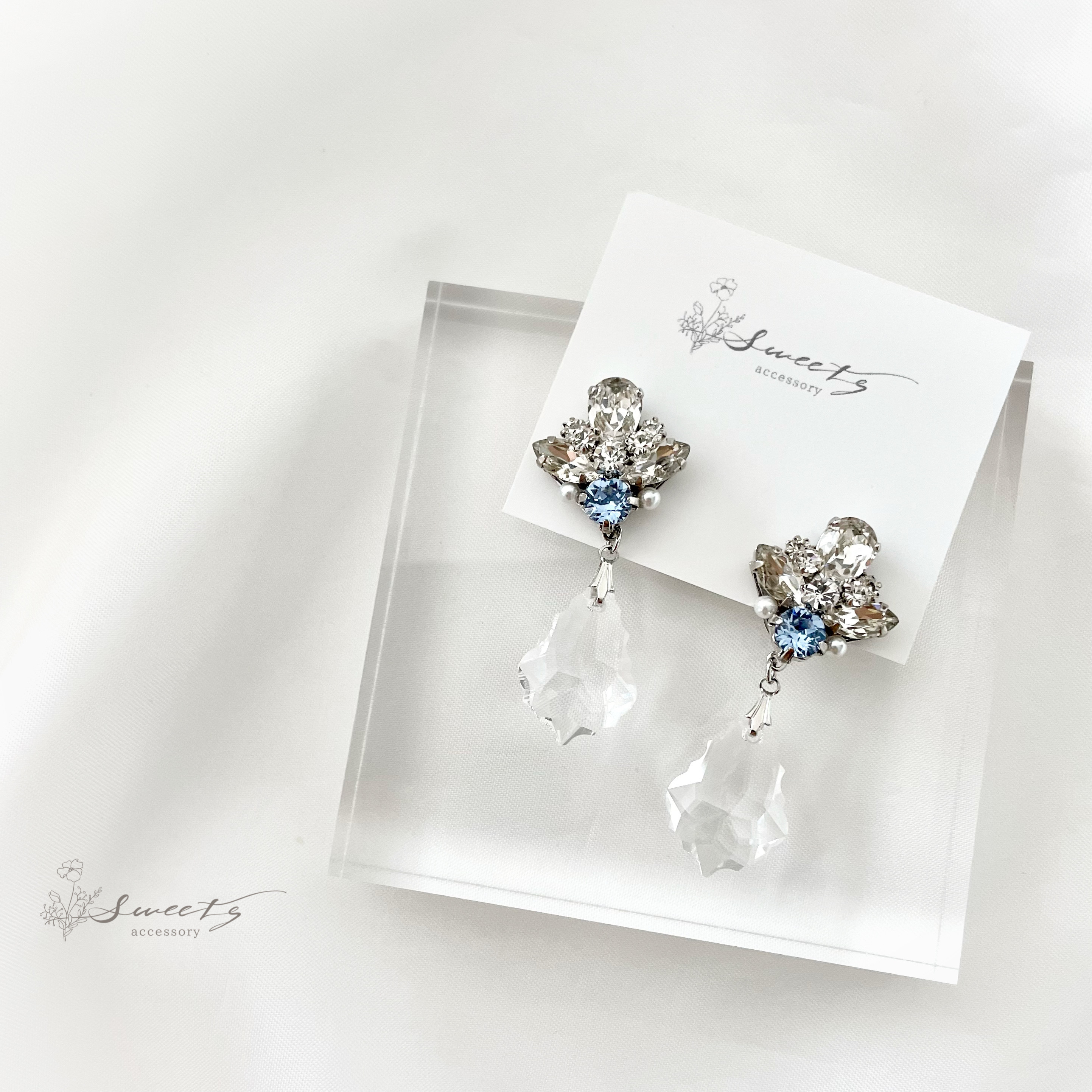 サムシングブルービジューのクリアクリスタルピアス・イヤリング／ウェディング・ブライダル・花嫁さまに