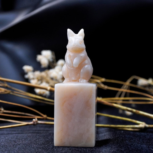 カスタマイズされた手作り印鑑-|ラオス石ウサギボタン 1.8x1.8 CM