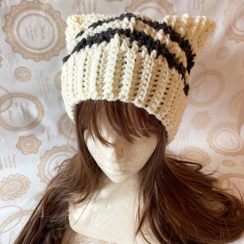 再販】春も使える！今年も猫耳♫毎年好評のニット帽⭐︎オフホワイト