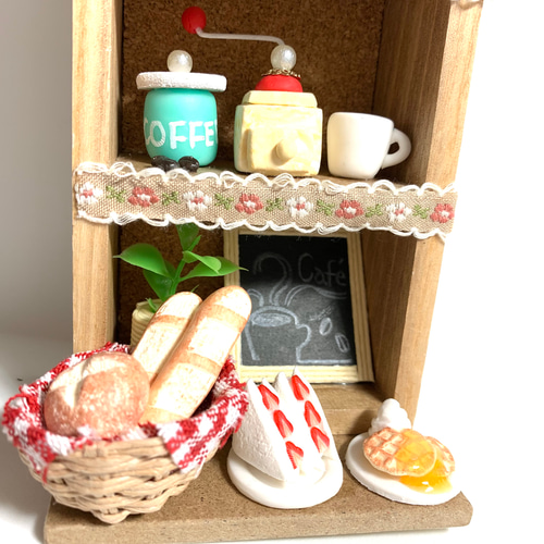 ❣️在庫処分SALE更に値引き❣️☆ミニチュア飾り棚 コーヒー