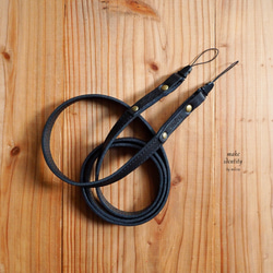 ひも通し式レザーストラップ（RICOH GR3など） 2枚目の画像