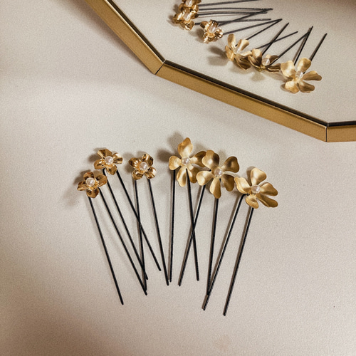 MA191ヘッドドレス ウェディング ゴールド 花 小枝 アレンジ