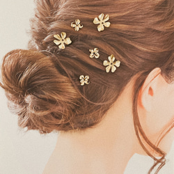 ゴールドフラワーヘアアクセサリー ゴールドフラワーピン 髪飾り ウエディング ブライダル ヘッドドレス 4枚目の画像