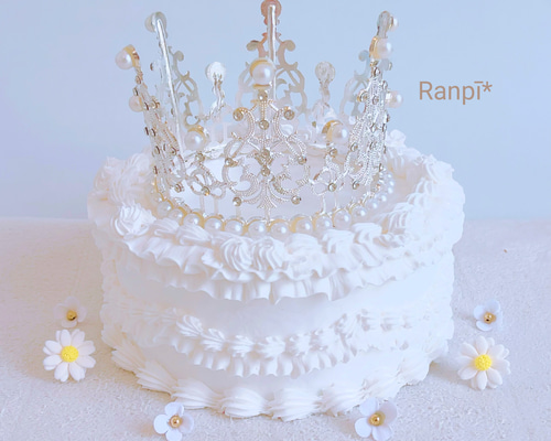 クレイケーキ*クレイクリームケーキ*ティアラ(王冠) その他インテリア