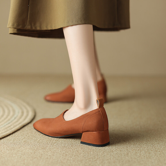 23 秋冬新款女士真皮鞋時尚獨特鞋高跟鞋 22 厘米-25 厘米 2 色 #828⭐免運費⭐ 第5張的照片