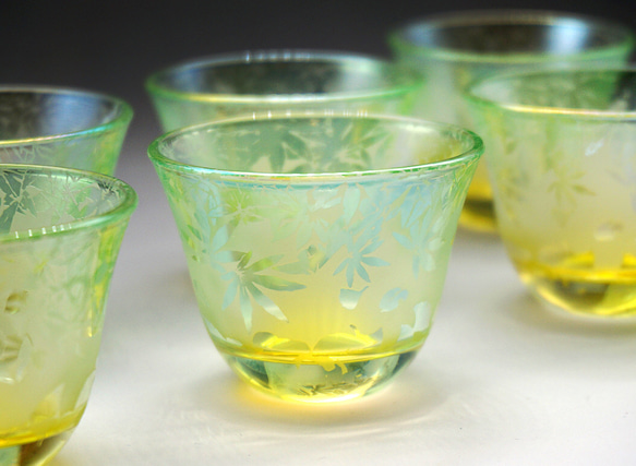 【再販】若紅葉と銀杏のお猪口 10枚目の画像