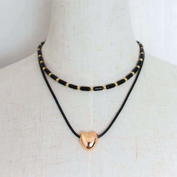 black beads necklace 1枚目の画像