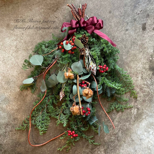 まだ間に合う!!!生花のクリスマススワッグ(ブラウンコットン