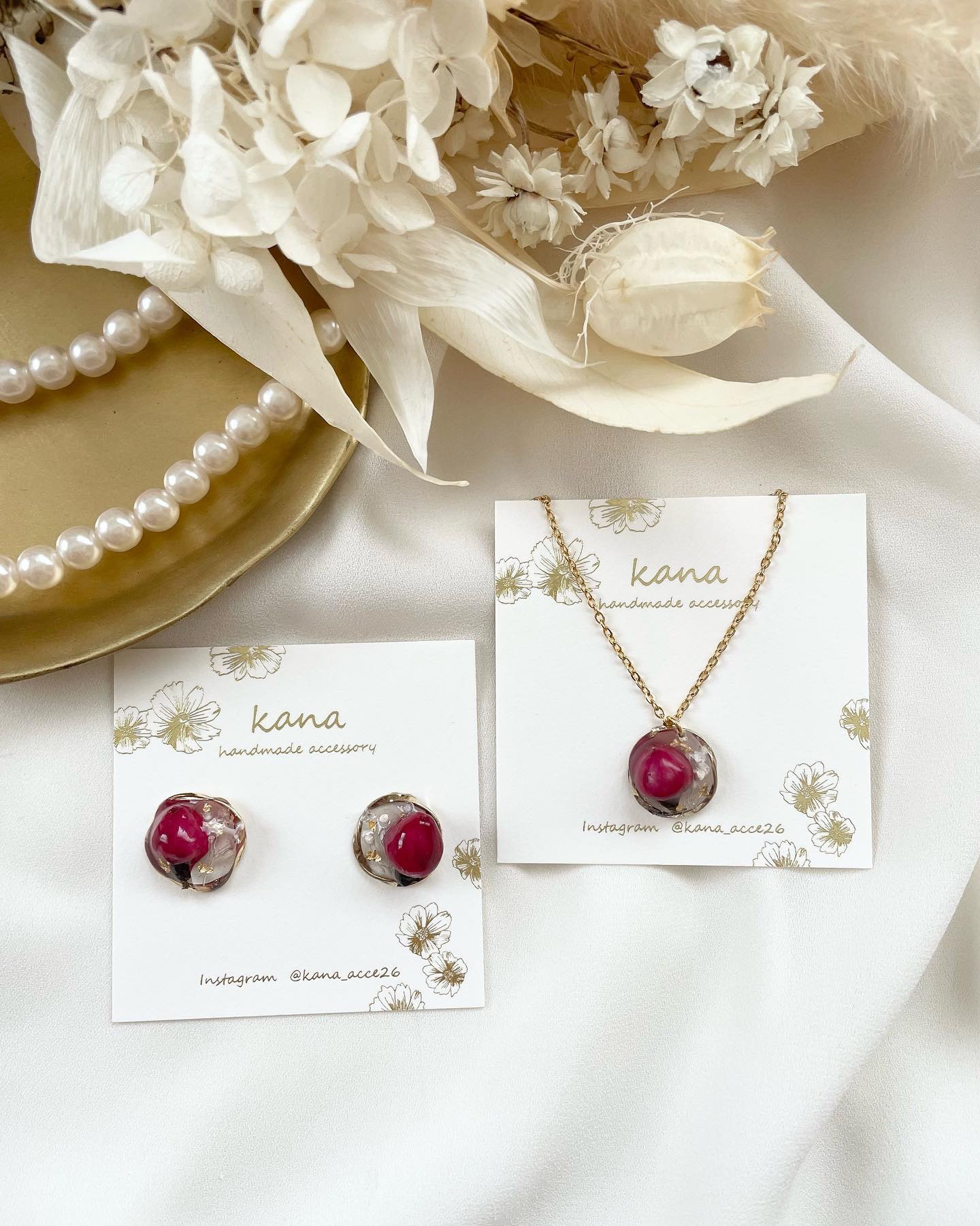 秋の福袋 creema限定 ♡ 本物の薔薇のぷっくり ピアス と ネックレスのセット