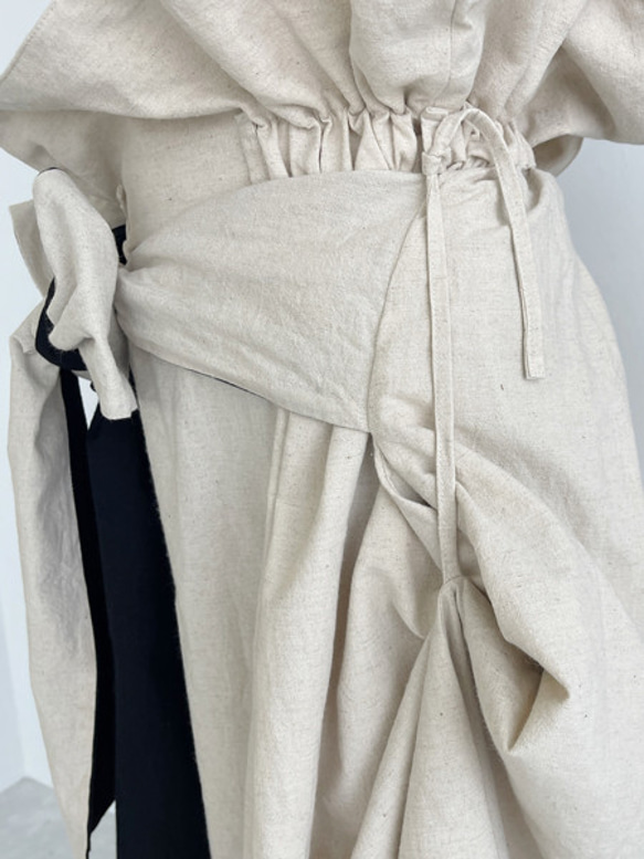 ウエストフリルデザイン変形型スカート(キナリ) 11枚目の画像